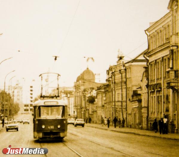 «Вагоны-буфеты и пробки на рельсах». Как работал трамвай в Свердловске в первой половине 1980-х годов в спецпроекте «Е-транспорт» - Фото 12