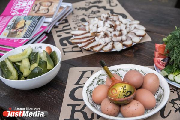 Тулуп Коковани, столетние липы и ретро-наковальня. В доме-музее Бажова открылся летний - Фото 2