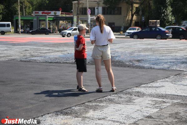 Супрематический тупик. Как выглядит сейчас площадь Первой Пятилетки. ФОТО - Фото 6