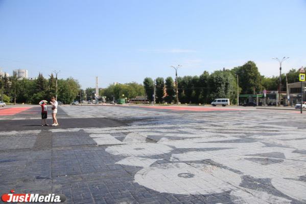 Супрематический тупик. Как выглядит сейчас площадь Первой Пятилетки. ФОТО - Фото 9