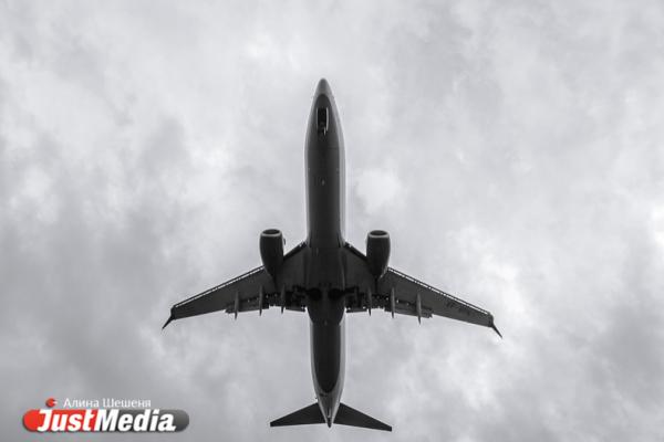 Взлеты и посадки. JustMedia.ru понаблюдал за самолетами в Кольцово - Фото 6