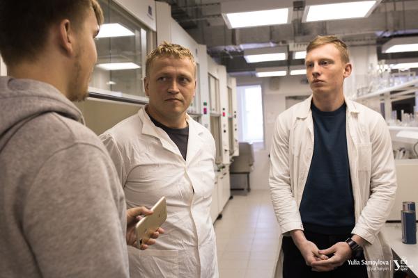 Батареи для электромобилей, языки при помощи VR и уникальный протектор для двигателей. УрФУ показал последние инновационные проекты - Фото 11