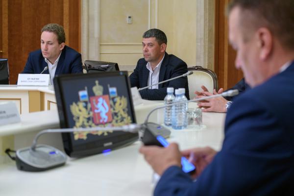 Евгений Куйвашев нацелил победителей выборов в Свердловской области на конструктивную работу во благо жителей региона  - Фото 6