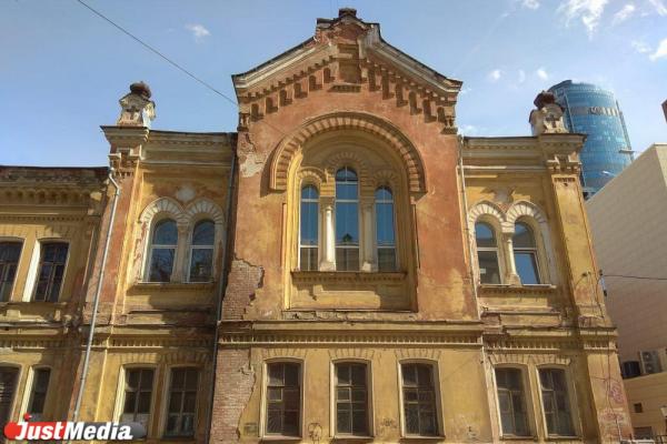 Церковь святой Магдалины спроектировал главный архитектор Екатеринбурга, который работал над комплексами Альгамбры в испанской Гранаде - Фото 3