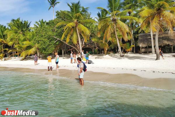 Фотограф Алина Шешеня из Доминиканы: «Сейчас здесь закат и, наконец-то, можно спастись от зноя». В Екатеринбурге +19 - Фото 8