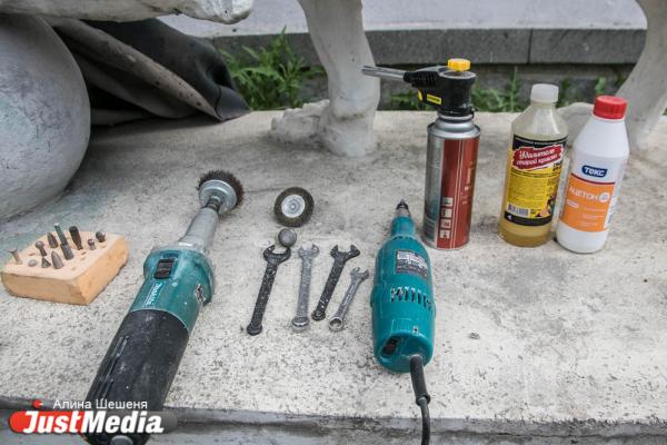 Спустя четыре месяца: львов из сквера за Оперным только начали реставрировать - Фото 7