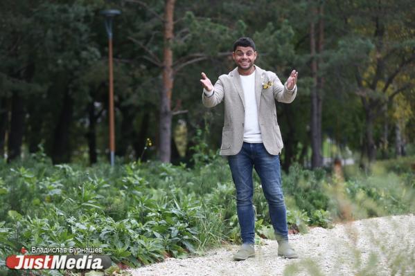 Ведущий Семен Сокол: «Абсолютно без разницы, какая погода. Важно – кто с тобой рядом». В Екатеринбурге +12 - Фото 5