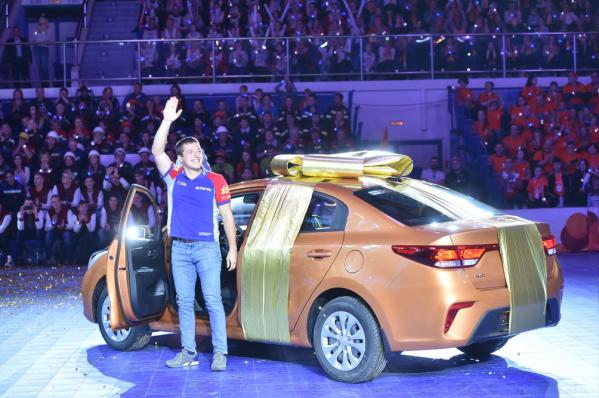 В Екатеринбурге состоялось праздничное шоу «Семь Я» в честь 20-летия Уральской горно-металлургической компании - Фото 9