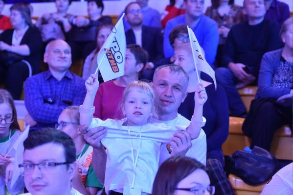 В Екатеринбурге состоялось праздничное шоу «Семь Я» в честь 20-летия Уральской горно-металлургической компании - Фото 11