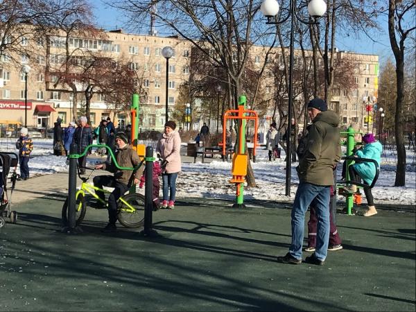 В Каменске-Уральском открыли скейт-парк с 90-метровым памп-треком, а в Нижнем Тагиле сквер Пионерский - Фото 4