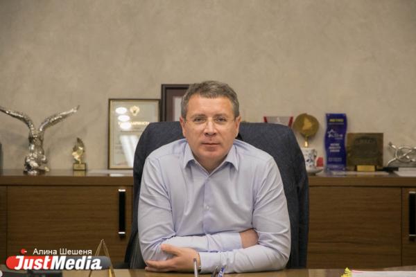 Тонны мяса, пельменей и булок. Гуляем по предприятиям-брендам вместе с JustMedia.ru - Фото 7