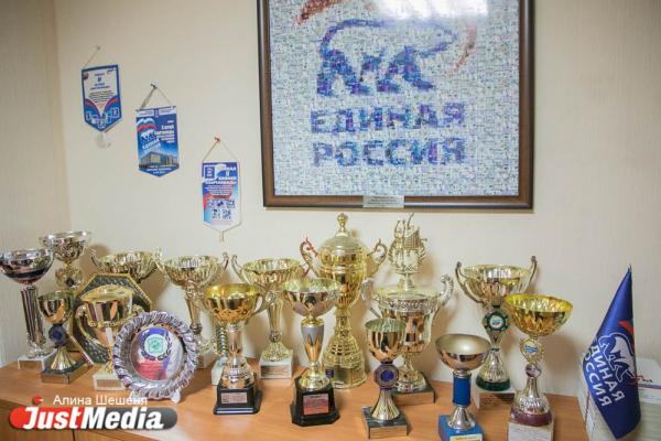 «Когда будет официальное разрешение  –  приходите. А сейчас прошу на выход». Как работают приемные депутатов. Выпуск №4 - Фото 12