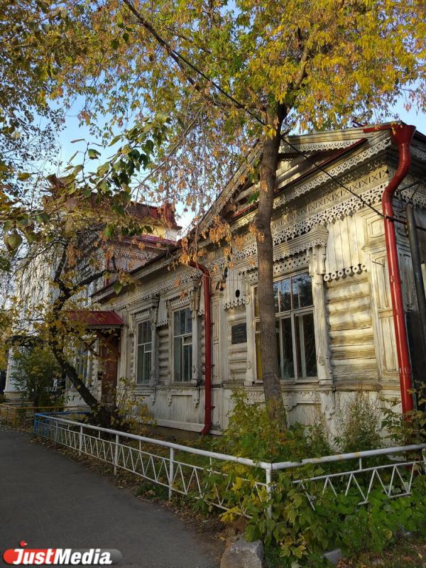 После революции резной особняк Маева превратили в коммуналку для неимущих  - Фото 3