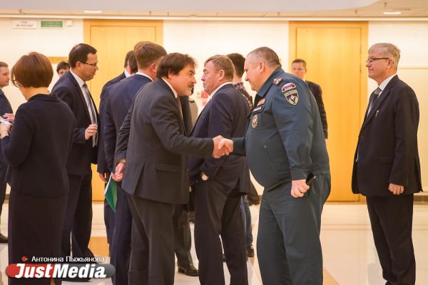 «Это аппаратная игра». Что стоит за решением Цуканова осадить дерзкого подчиненного - Фото 3