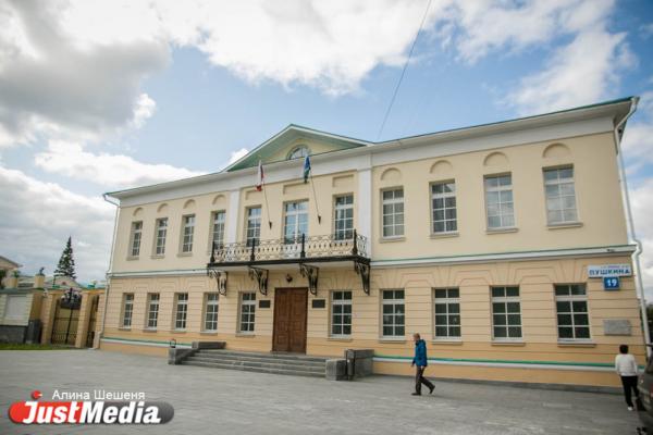 От деревянной избушки до 8-этажного «Дома связи» с солярием и детсадом на крыше. История екатеринбургской почты, начиная с середины XVIII века - Фото 6