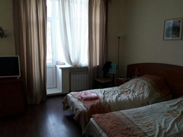 Показываем, что творится внутри санатория «Бодрость», куда свезли китайцев - Фото 11