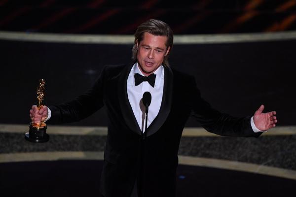 Фотографии любимых звезд Голливуда с красной дорожки «Оскара-2020» - Фото 28