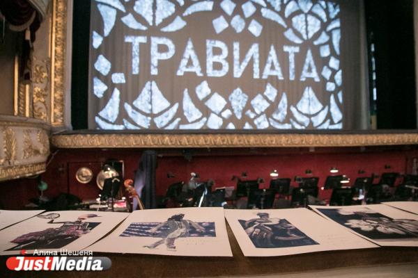 Мир бурлеска сквозь призму смерти. Смотрим, какой будет новая «Травиата» в Урал Опере - Фото 22