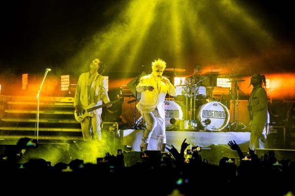 Вчерашний концерт Lindemann в Екатеринбурге разнес площадку Екатеринбург-ЭКСПО и пожалел психику российских фанатов - Фото 8