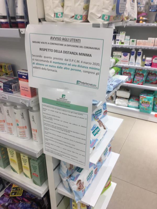 Отмена платежей по кредитам и компенсация в 500 евро. Как Италия встречает коронавирус - Фото 10