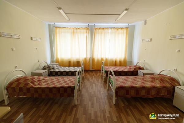 Александр Высокинский попросил пожилых екатеринбуржцев остаться дома - Фото 4