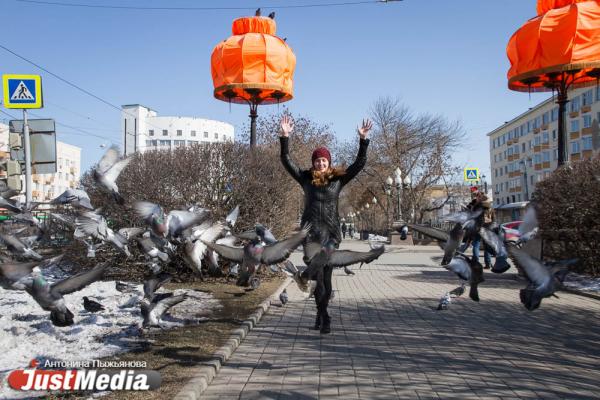 Студентка Елизавета Силаева: «Люблю весну, она, покой даря, порывом ветра налетает на тебя». В Екатеринбурге +13 градусов - Фото 2