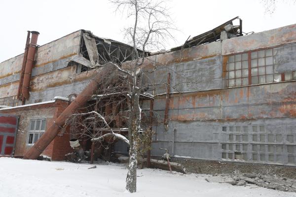 В Екатеринбурге виновникам обрушения кровли на ЗиКе вынесли приговор. Никого не посадили - Фото 4
