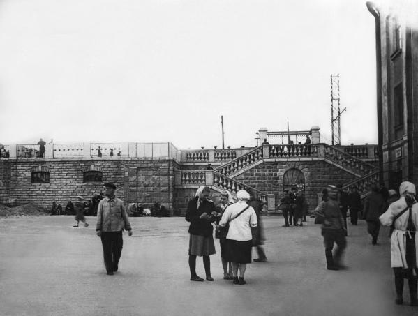  Железнодорожный вокзал Екатеринбурга вошел в пятерку самых красивых в России - Фото 3