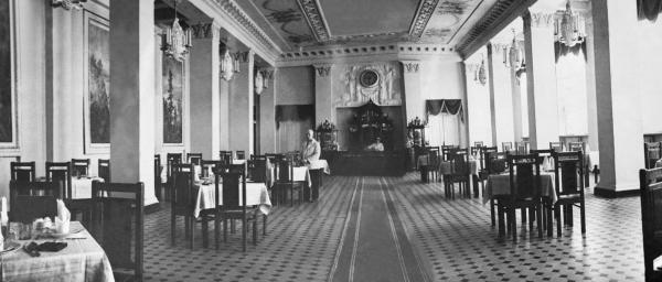  Железнодорожный вокзал Екатеринбурга вошел в пятерку самых красивых в России - Фото 4