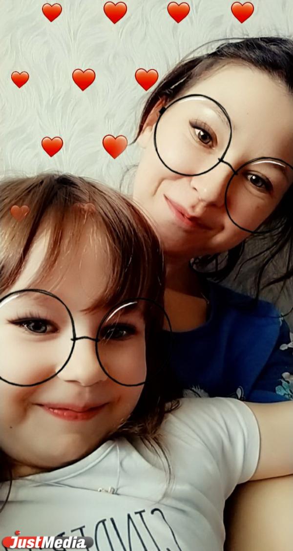 Молодая мама Алиса Сергеева: «Проводите время с любимыми, ведь скоро карантин закончится». В Екатеринбурге +16 градусов - Фото 6