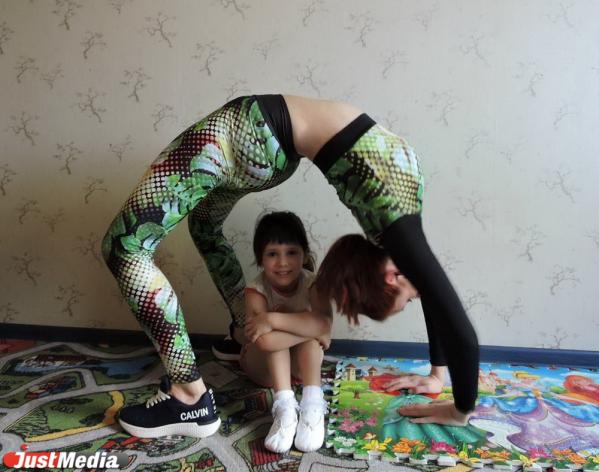 Поэтесса Олеся Шепетюк: «Карантин - это время для того, чтобы мы все остановились и подумали, что для нас на самом деле важно». В Екатеринбурге +24 градуса - Фото 3