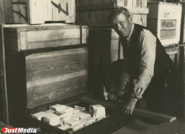 Пожарные посты и круглосуточное дежурство милиции. Как в Свердловске в годы войны сохраняли рукописи Пушкина и шедевры из Эрмитажа - Фото 20