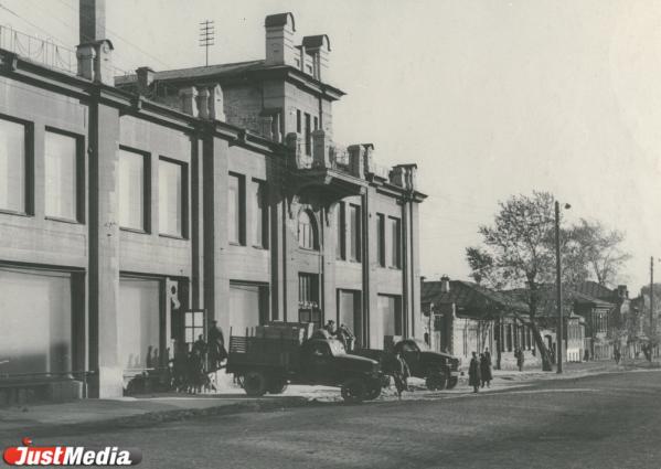 Пожарные посты и круглосуточное дежурство милиции. Как в Свердловске в годы войны сохраняли рукописи Пушкина и шедевры из Эрмитажа - Фото 28