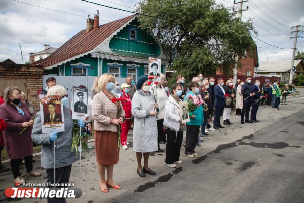 На Шувакише открыли памятник землякам, погибшим в годы Великой Отечественной войны - Фото 5