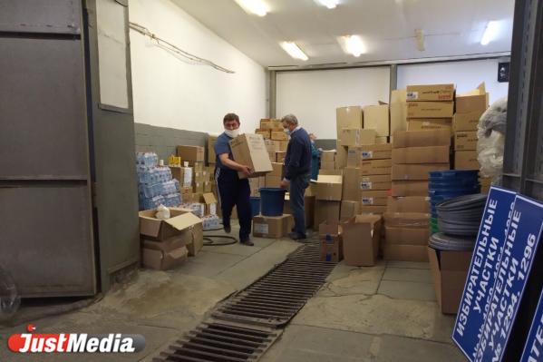 3 миллиона СИЗов и 20 литров антисептика. Как будут защищать голосующих от COVID-19 на избирательных участках в Екатеринбурге - Фото 7