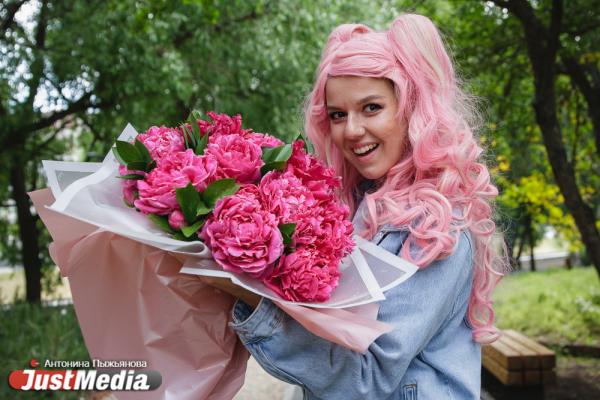 Юлия Петухова, шоу-балет ЯГОDA: «Я уже устала купаться на Шарташе. Пожалуйста, поехали со мной на море». В Екатеринбурге +13  - Фото 2