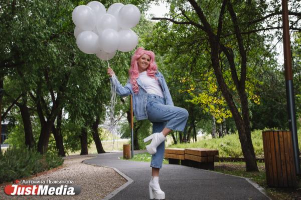 Юлия Петухова, шоу-балет ЯГОDA: «Я уже устала купаться на Шарташе. Пожалуйста, поехали со мной на море». В Екатеринбурге +13  - Фото 5