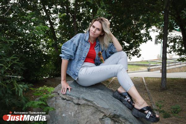 Алена Коржова, маркетолог: «Наконец-то, невыносимая екатеринбуржская жара сменилась прекрасной прохладой». В Екатеринбурге +22 и дожди - Фото 2