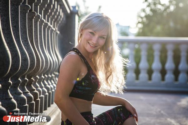 Стилист Наталья Лисичкина: «Надеюсь, осень нас порадует теплыми деньками и хорошими новостями». В Екатеринбурге +21 градус - Фото 5