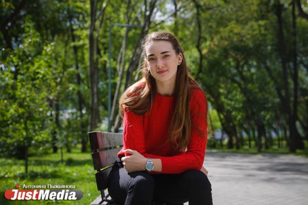 Валерия Харлова, Уралочка-НТМК: «Я люблю пасмурные дни, теплый плед, какао, любимый фильм». В Екатеринбурге +22 градусов - Фото 7
