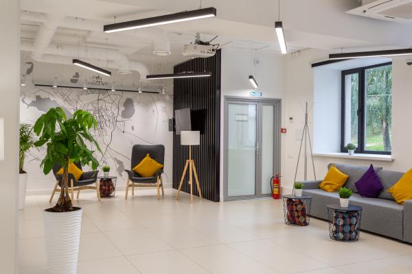 В Екатеринбурге открылась первая площадка для отдыха водителей такси - Фото 3