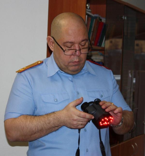 От ручки с блокнотом до тепловизоров и георадаров. Как изменилась криминалистика с 90-х годов - Фото 3