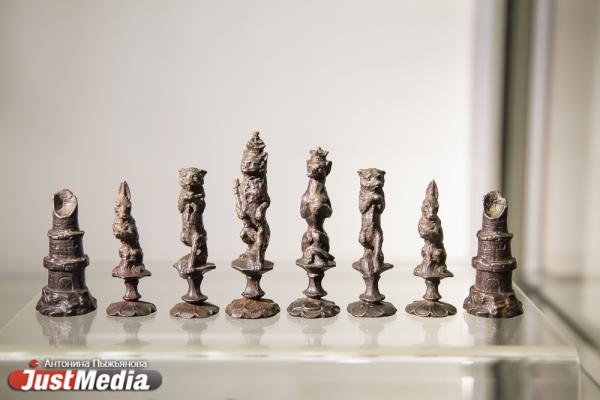 Ночь в екатеринбургском музее. «Компьютерные призраки» МИЕ и таинственный призрак подземного хода в музее ИЗО. JUSTNIGHT - Фото 26