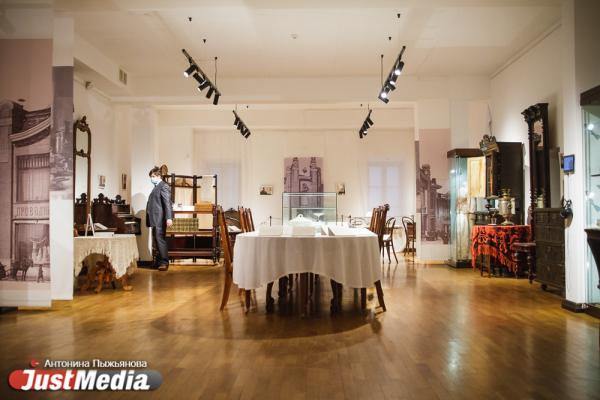 Ночь в екатеринбургском музее. «Компьютерные призраки» МИЕ и таинственный призрак подземного хода в музее ИЗО. JUSTNIGHT - Фото 8