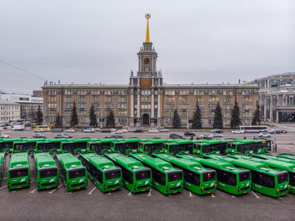 Екатеринбург получил новые автобусы с кондиционерами, интернетом и видеонаблюдением  - Фото 4