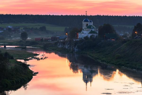 Собачьи ребра, уникальная церковь и уральский Голливуд. Едем смотреть достопримечательности Чусовой недалеко от Екатеринбурга. JUSTTRIP - Фото 16