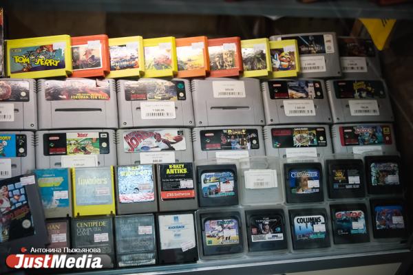 «Сега хачу», микроволновка-убийца и бандитский бизнес на детях. История самого крепкого магазина видеоигр в Екатеринбурге - Фото 7