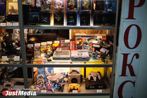 «Сега хачу», микроволновка-убийца и бандитский бизнес на детях. История самого крепкого магазина видеоигр в Екатеринбурге - Фото 35