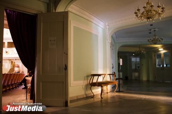 Ночь в театре. Как не потеряться в пятиэтажном лабиринте, заставить работать оборудование и не встретить призрака оперы - Фото 9