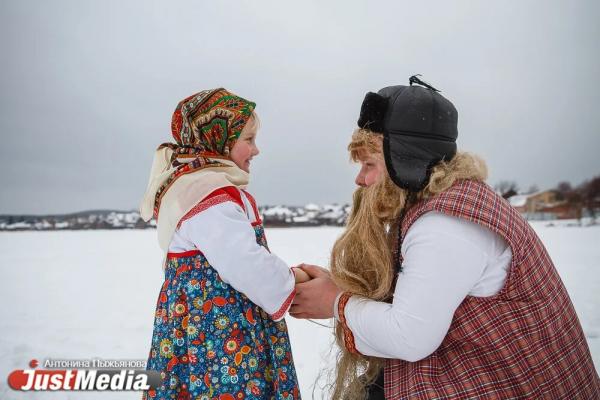 Кокованя и Даренка: «Пусть у каждого из вас сбудутся все ваши желания, и в этот Новый год к вам придет настоящее новогоднее счастье». В Екатеринбурге -16 градусов - Фото 6
